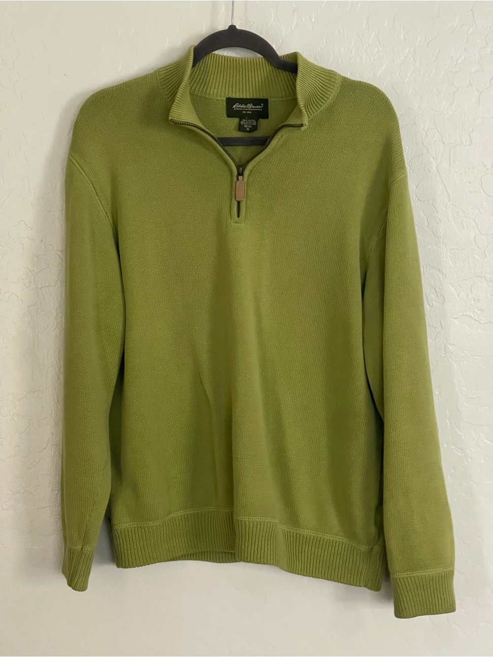 Eddie Bauer Men's Light Olive Green Half-Zip Pullover Sweater